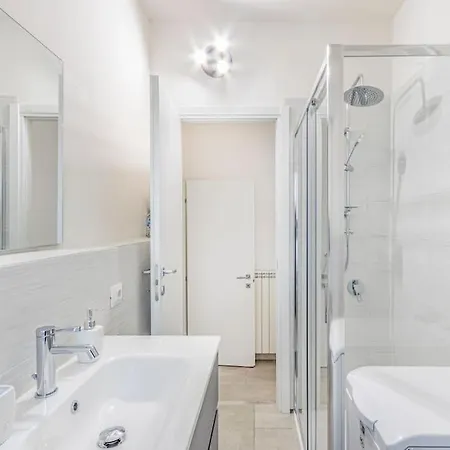 Mutina Design - Life & Hesperia Hospital