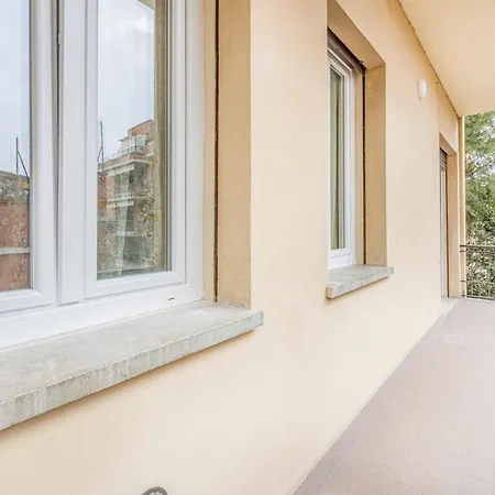 Mutina Design - Life & Hesperia Hospital *